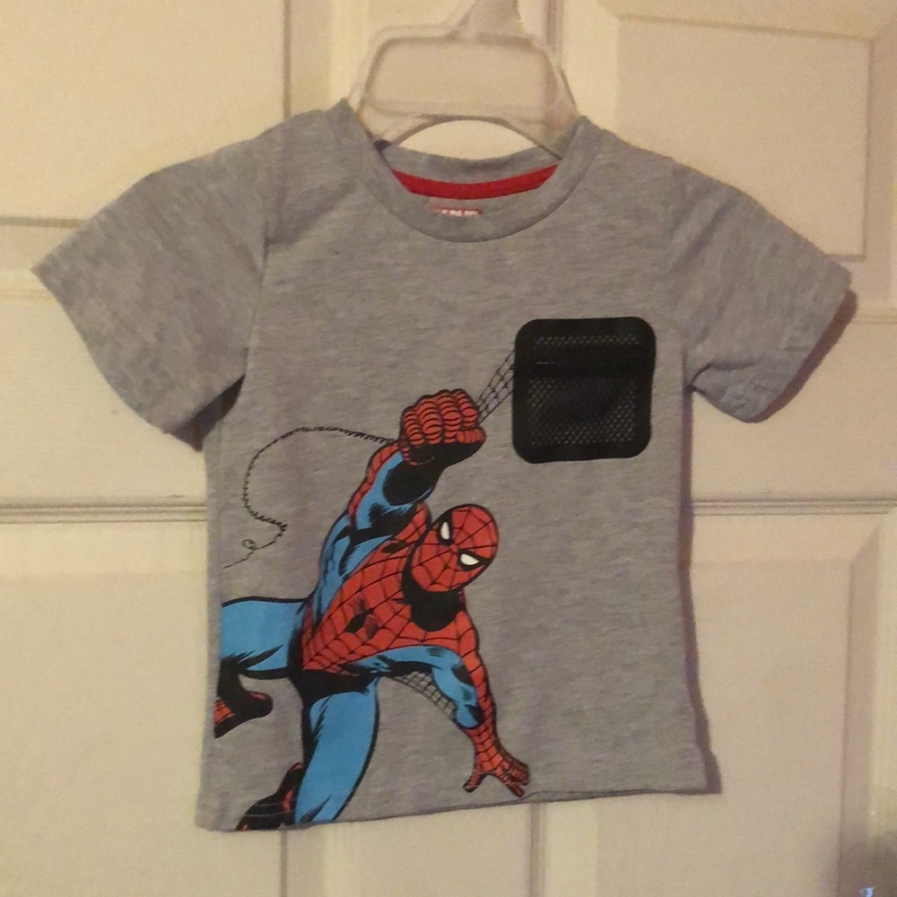 Marvel Spider-Man Graphic Mesh Pocket Gray T-Shirt Boys 3T